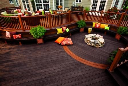 Orange County Deck Contractor builds with Trex composite materials