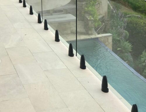 Clear Deck Railings Preserve Orange County Views
