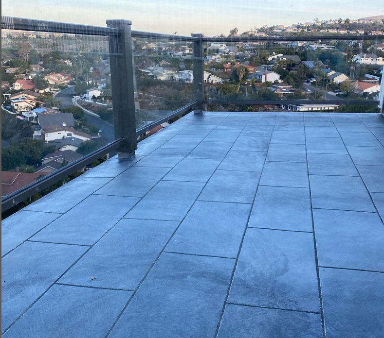 after Deck contractor Adds Clear Railings to Laguna Beach Deck